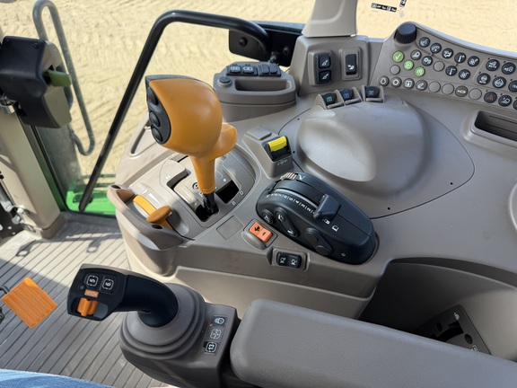 2025 John Deere 6M 155 - Photo36