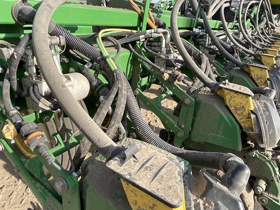 2022 John Deere DB60 - Photo11