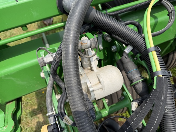 2022 John Deere DB60 - Photo13