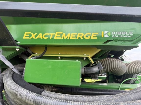 2022 John Deere DB60 - Photo32