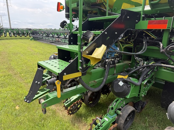 2022 John Deere DB60 - Photo33