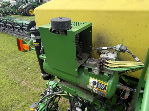 2022 John Deere DB60 - Photo36