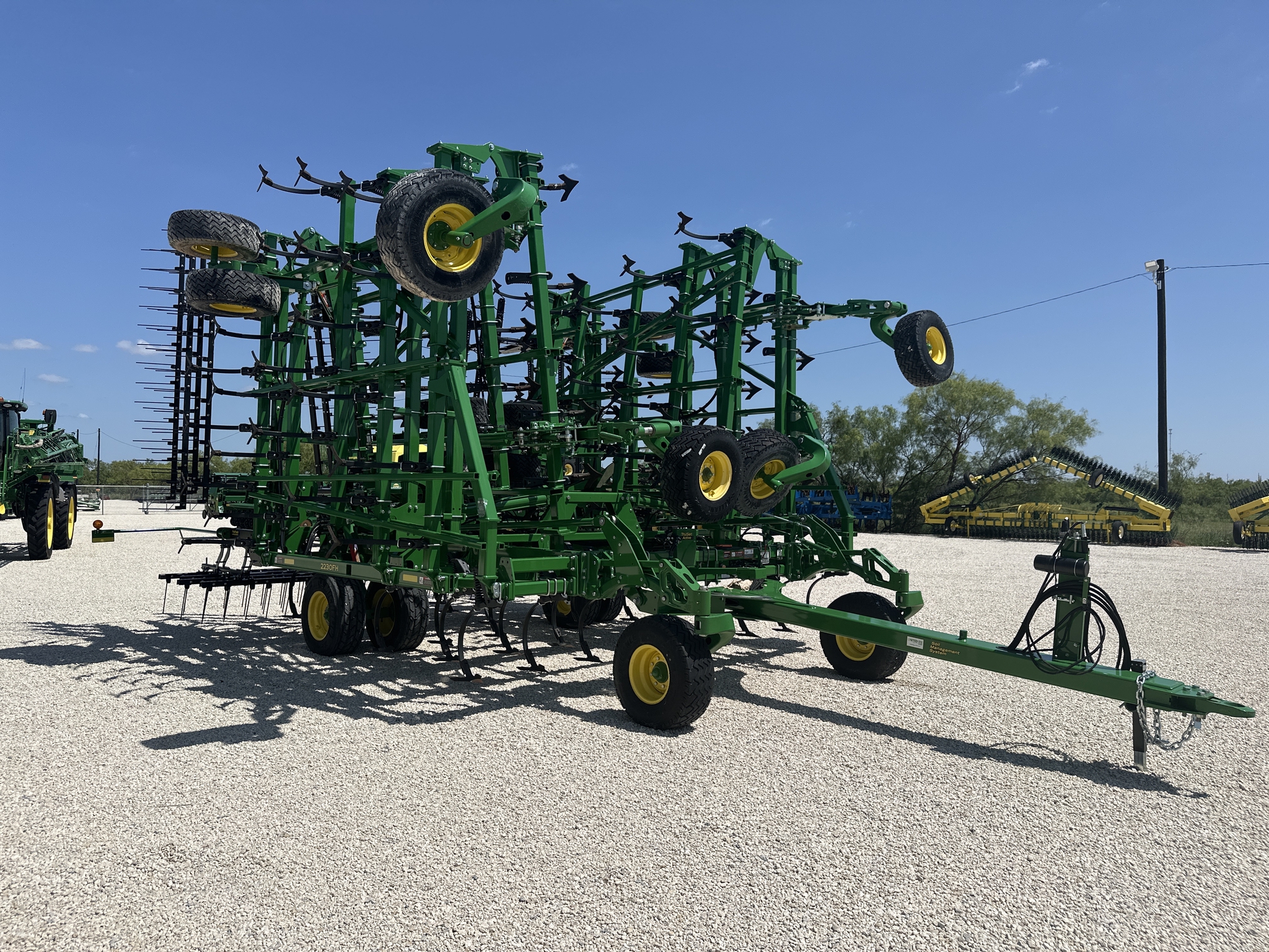 2024 John Deere 2230FH Image 2