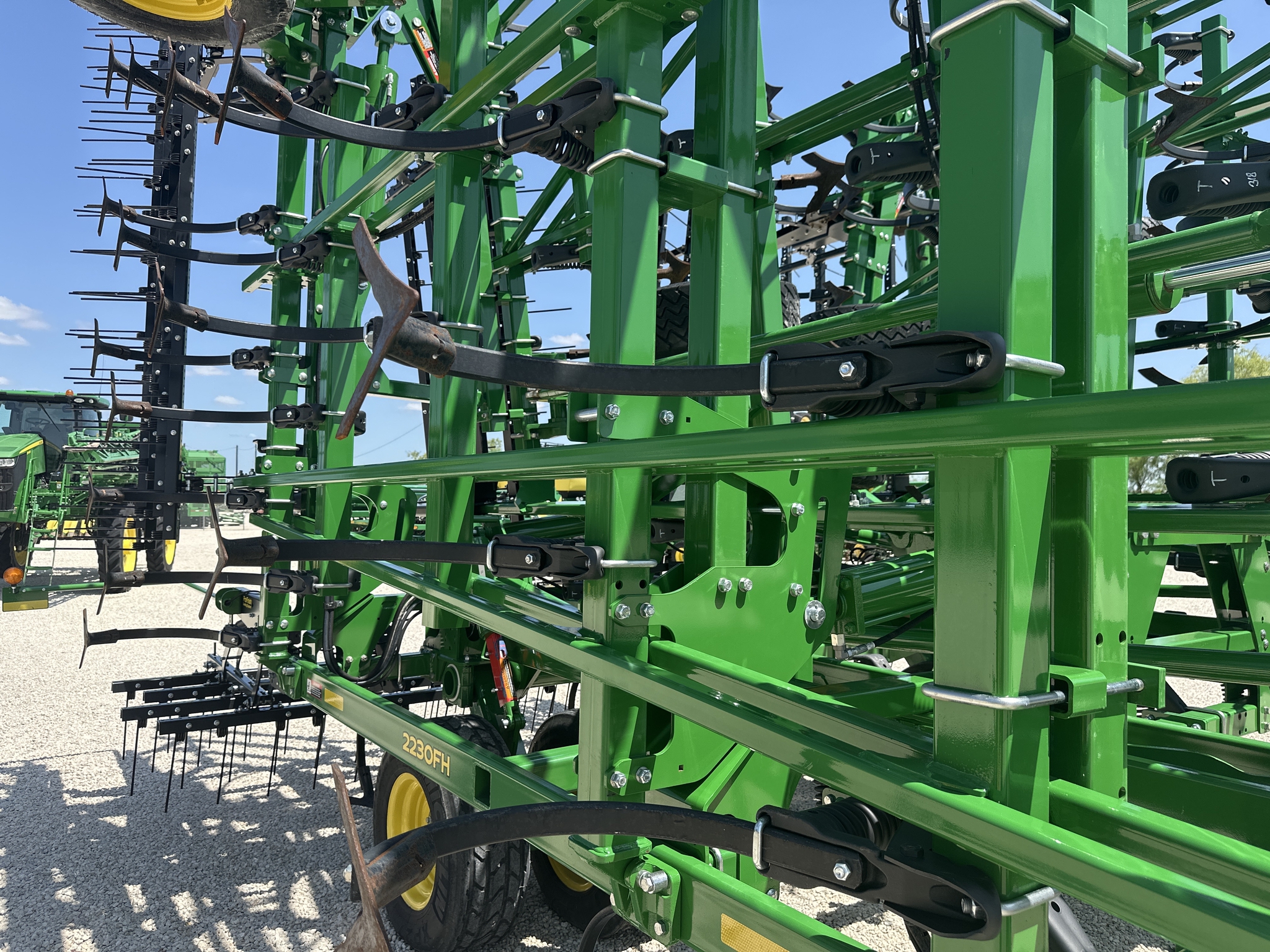 2024 John Deere 2230FH Image 7