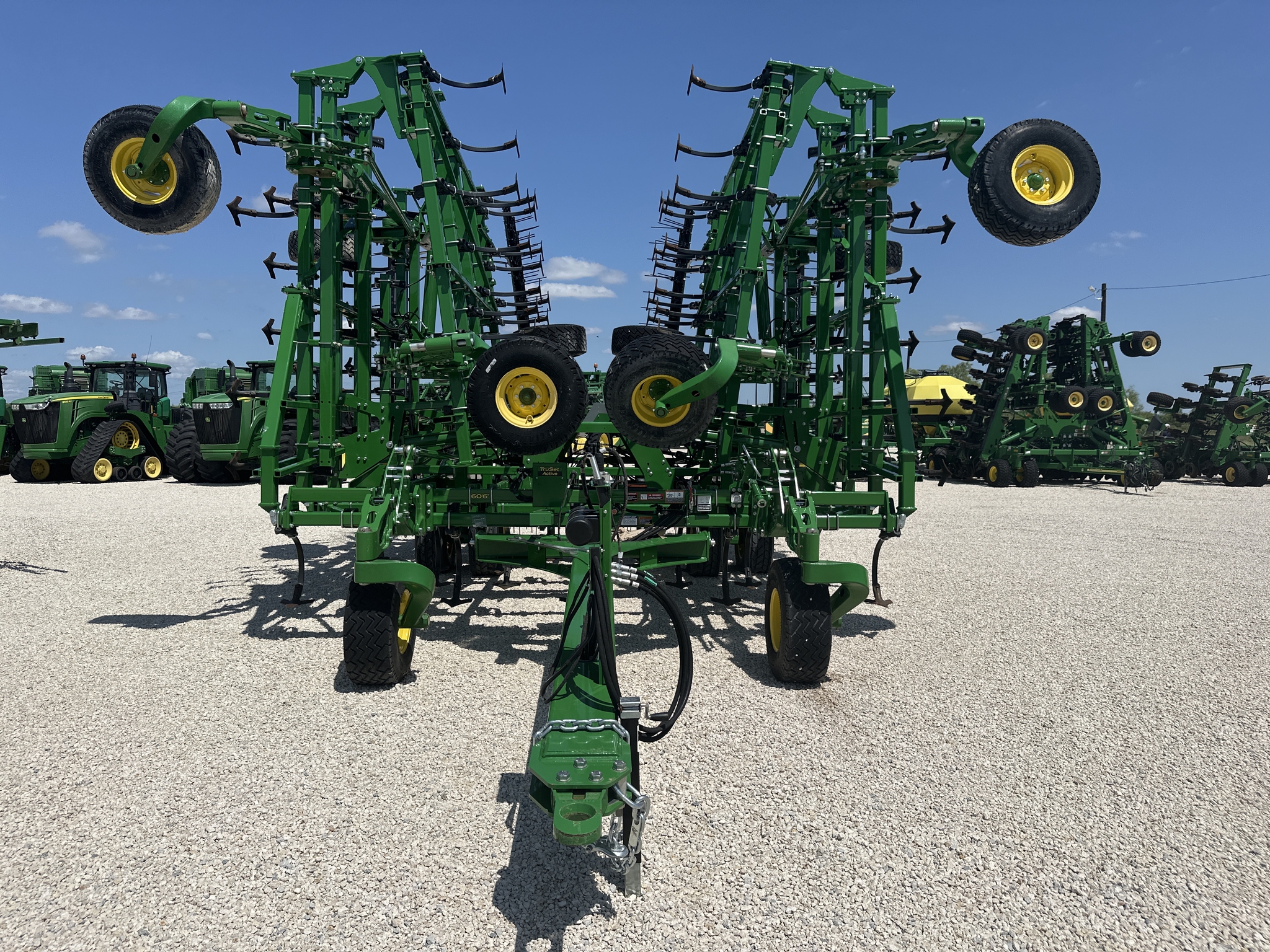 2024 John Deere 2230FH Image 9