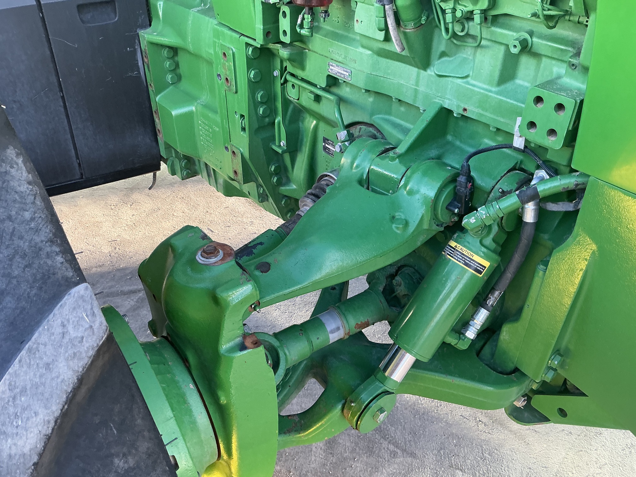 2018 John Deere 8295R Image 18