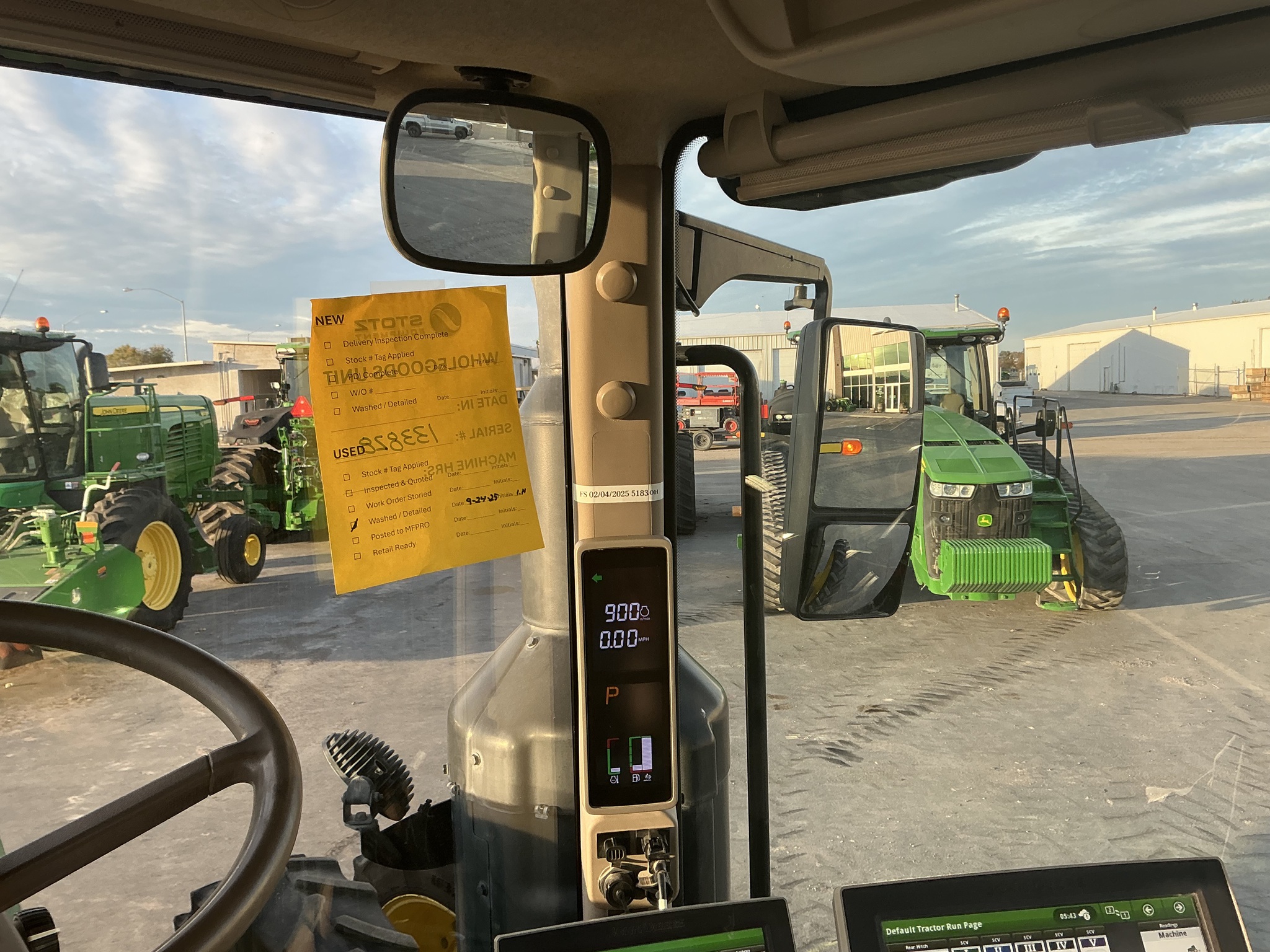 2018 John Deere 8295R Image 27