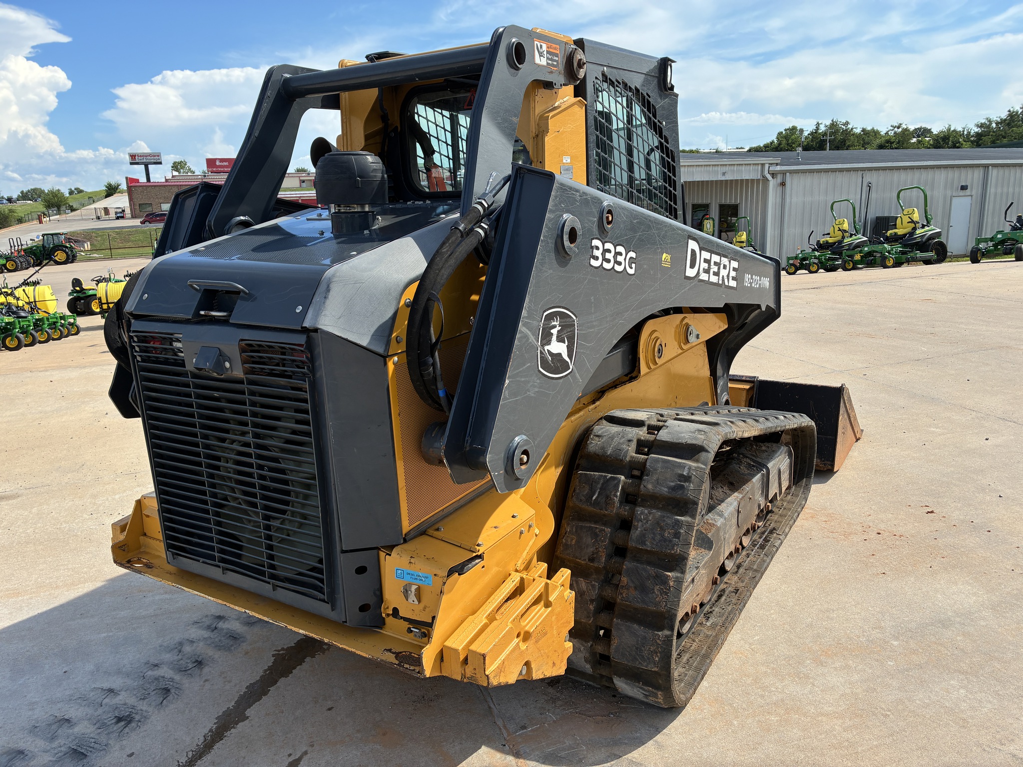 2019 John Deere 333G Image 6
