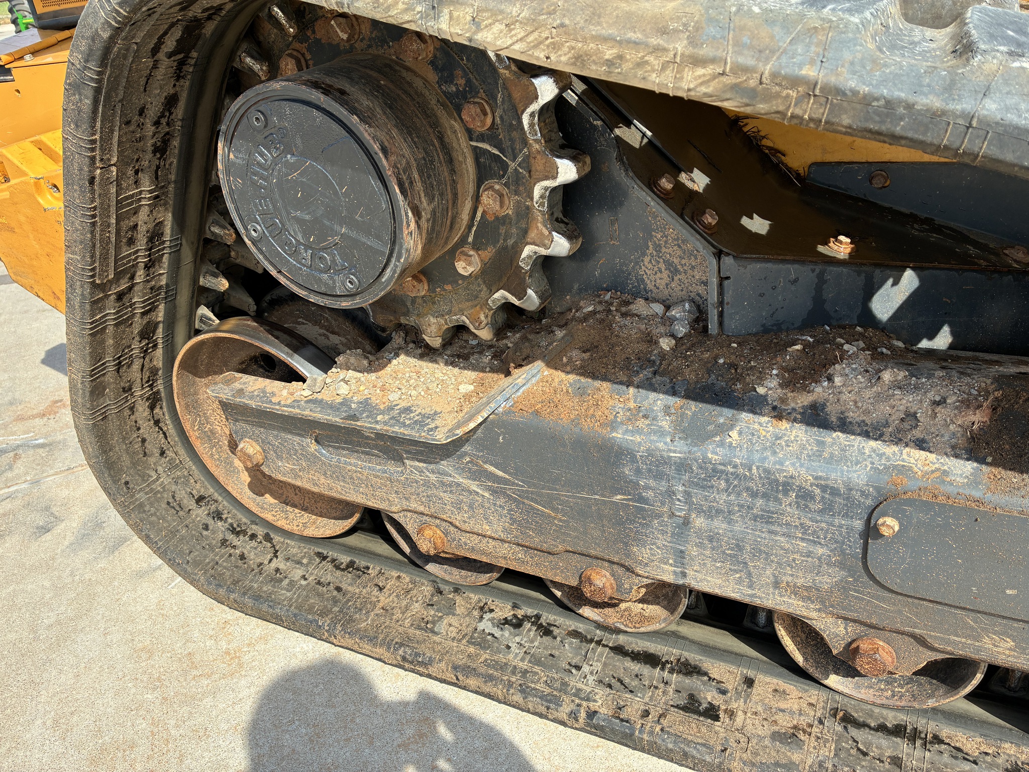 2019 John Deere 333G Image 12