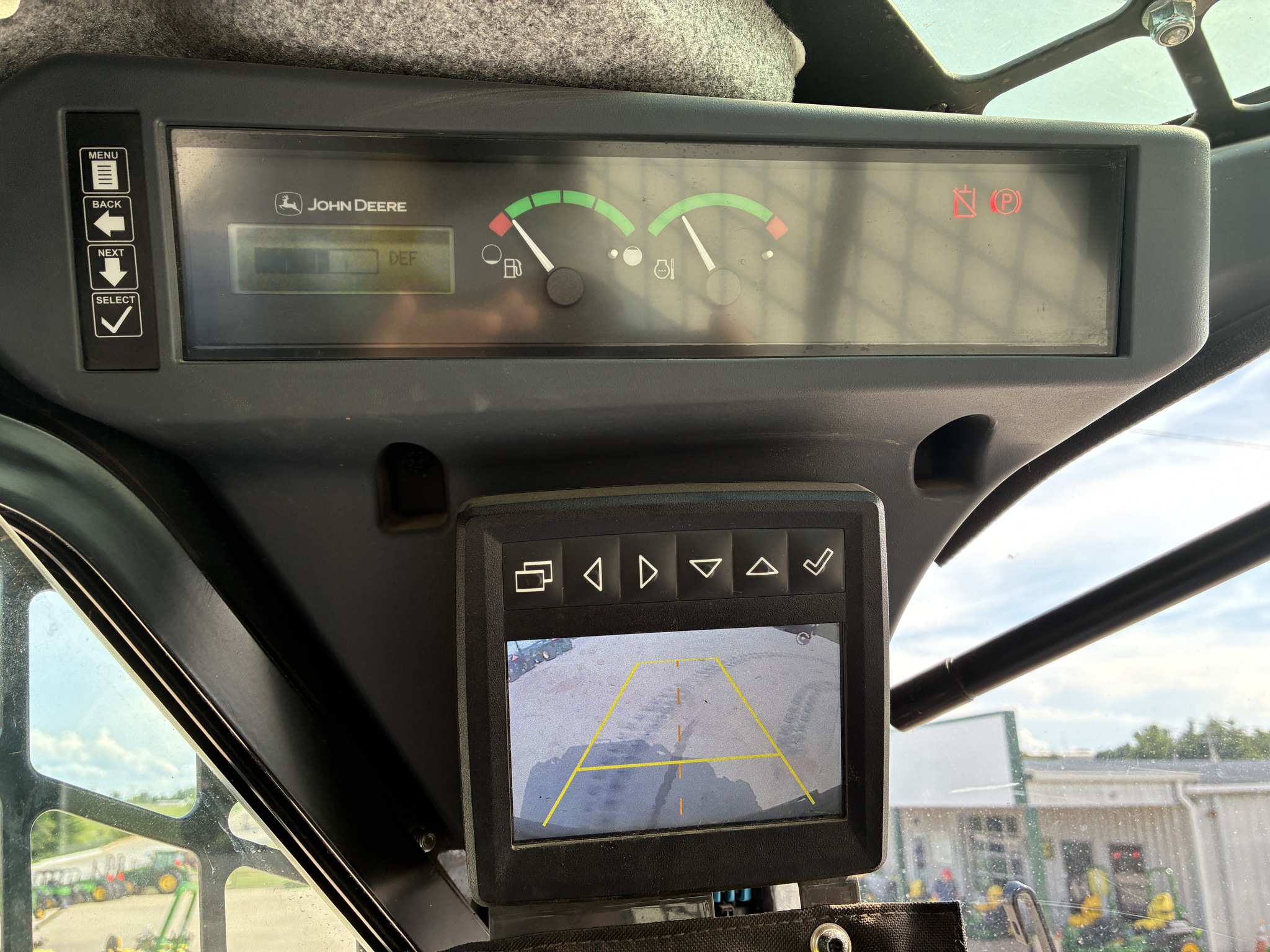 2019 John Deere 333G Image 26