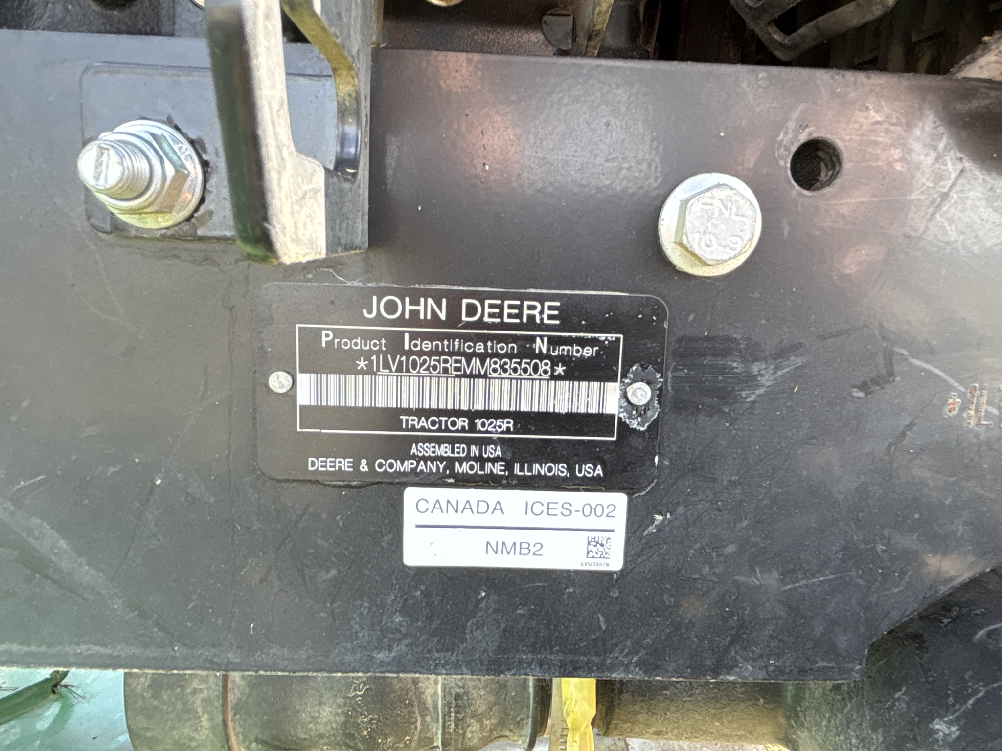 Used 2021 John Deere 1025R Compact Utility Tractors at Koenig Equipment in Urbana, OH - PhotoXL19