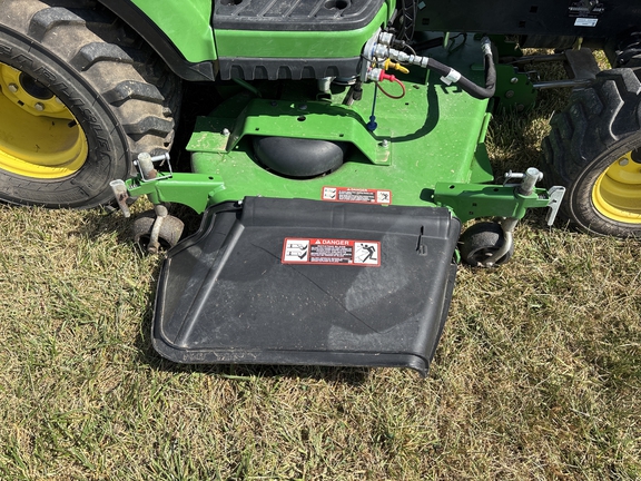 Used 2021 John Deere 1025R Compact Utility Tractors at Koenig Equipment in Urbana, OH - Photo12