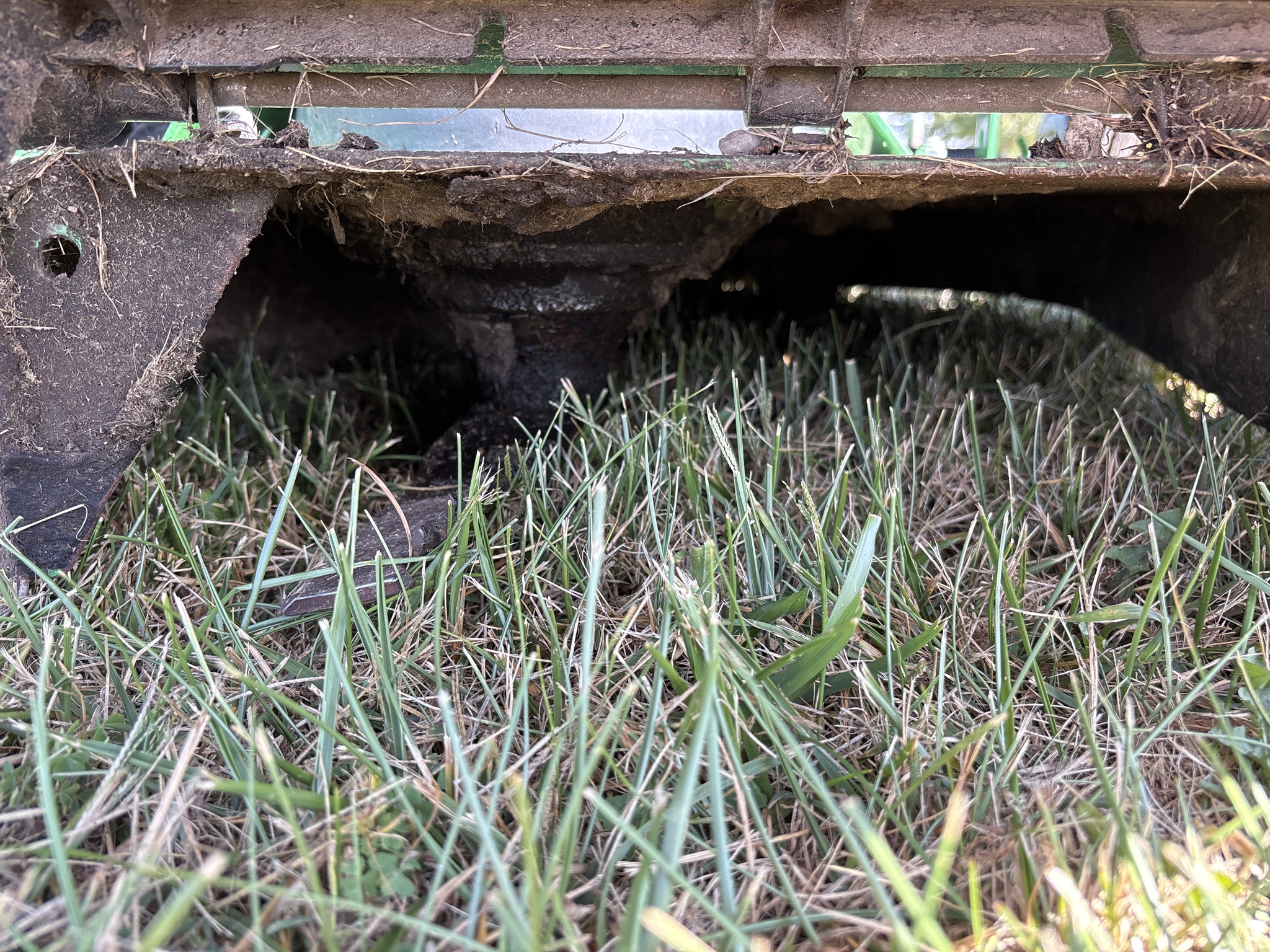 Used 2021 John Deere 1025R Compact Utility Tractors at Koenig Equipment in Urbana, OH - PhotoXL14