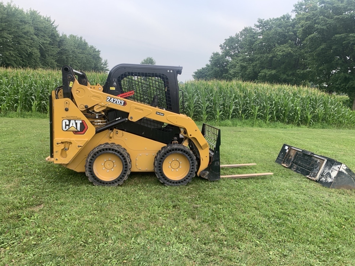 2019 Caterpillar 242D Image 6