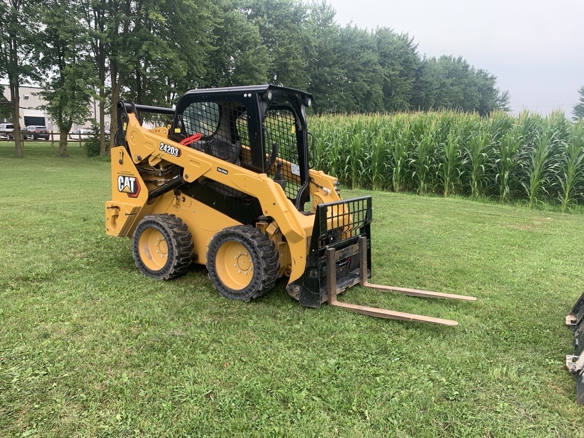 2019 Caterpillar 242D Image 7