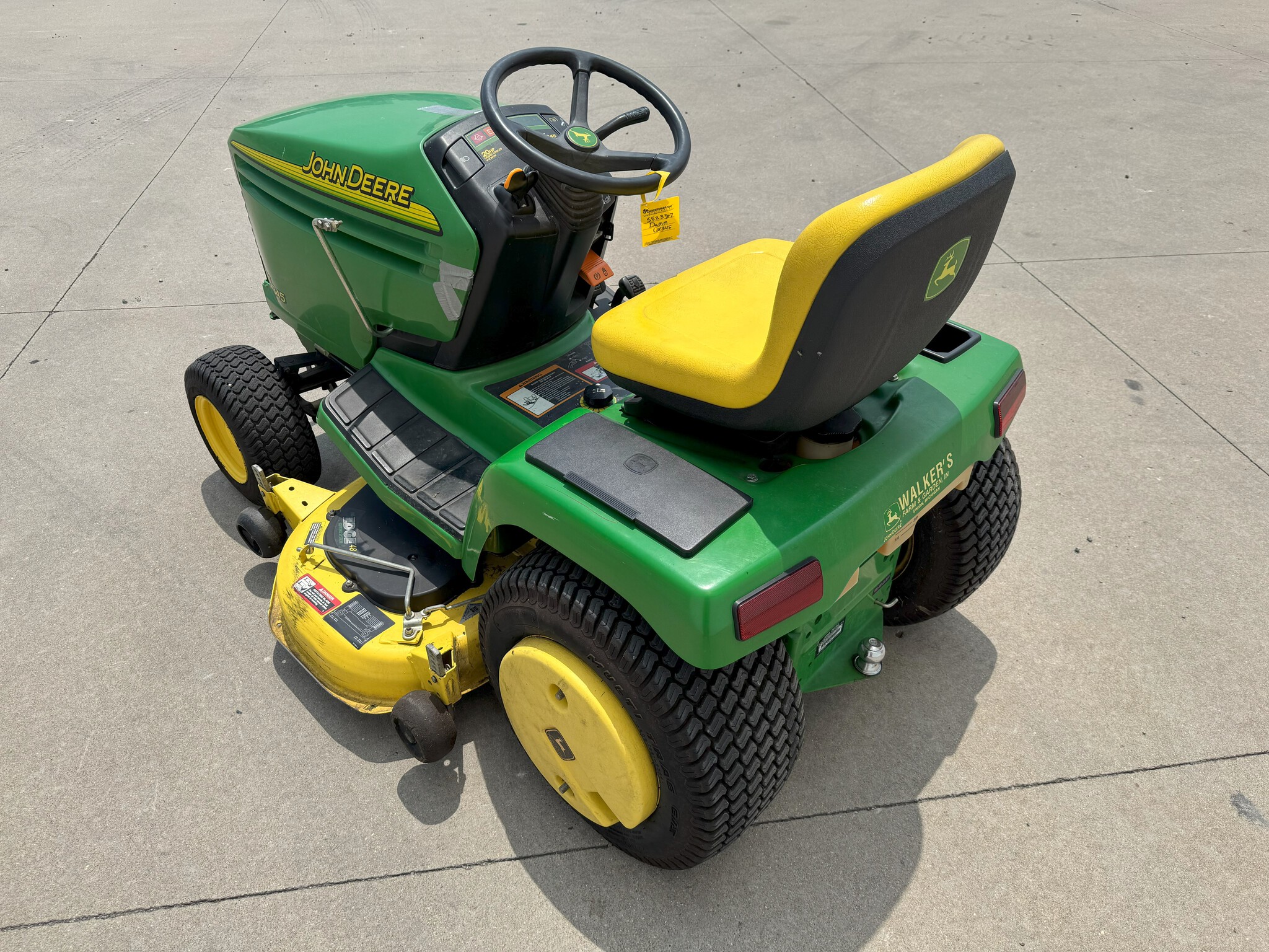 2003 John Deere GX345 Image 9
