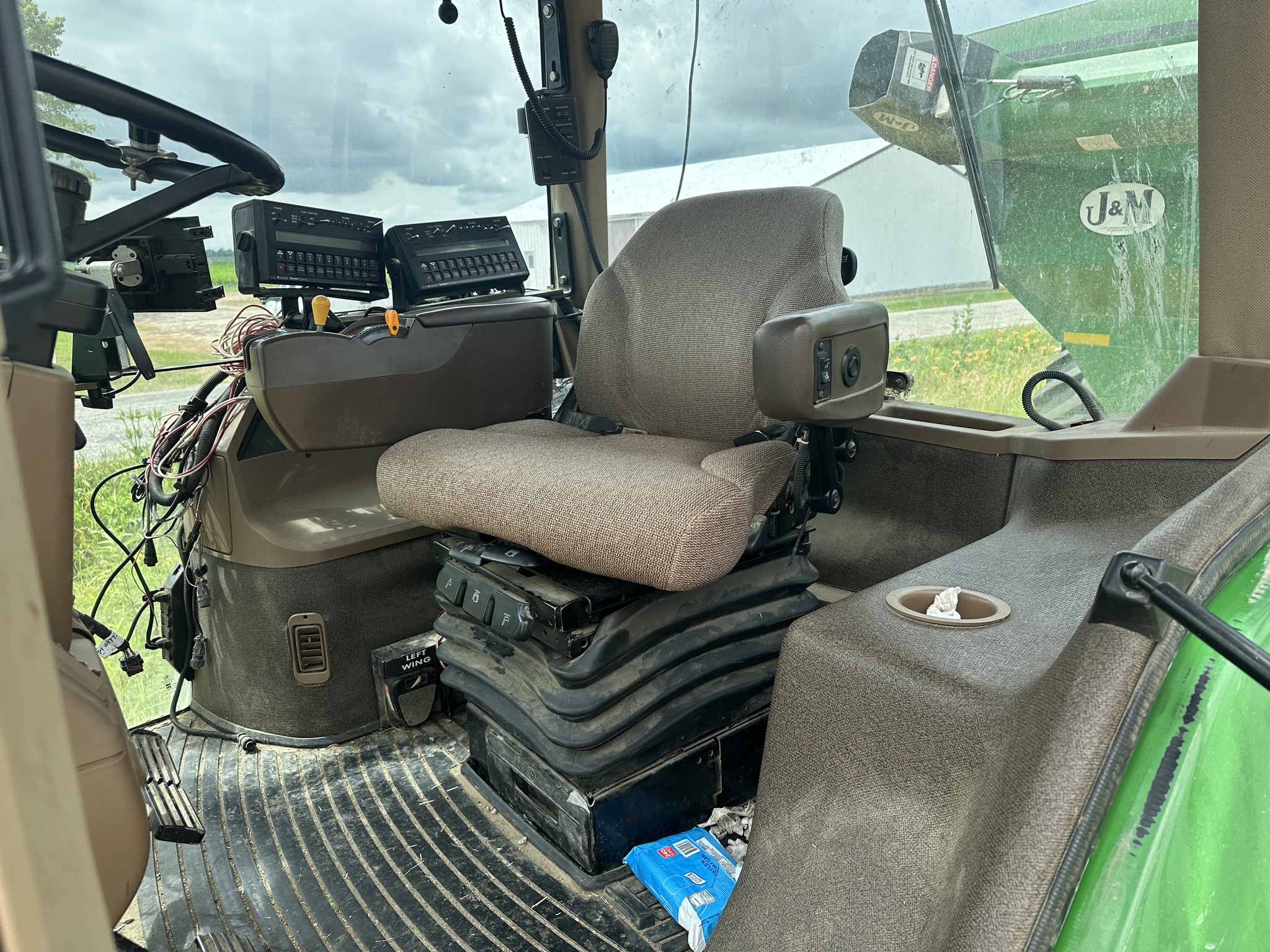 2003 John Deere 8120 Image 9