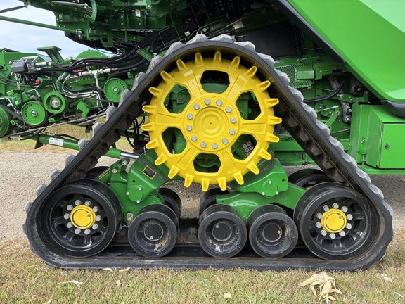 2024 John Deere X9 1100 - Photo9