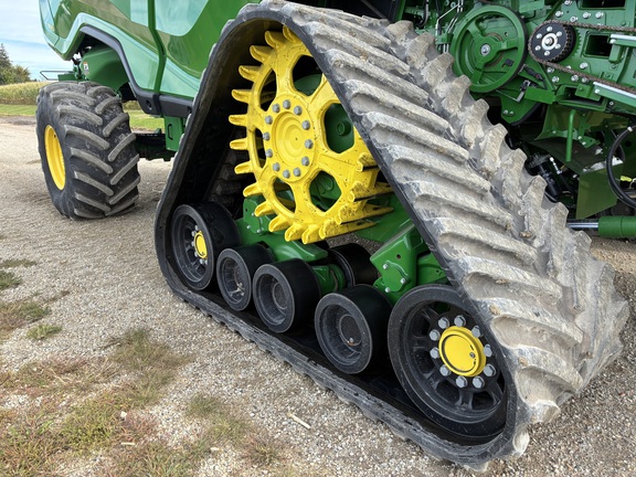 2024 John Deere X9 1100 - Photo13