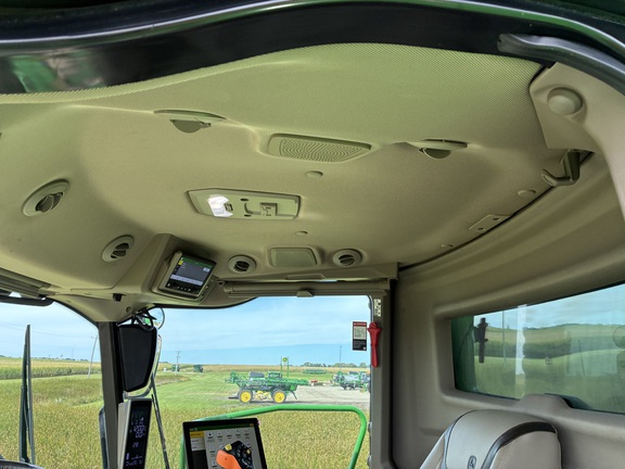 2024 John Deere X9 1100 - Photo35