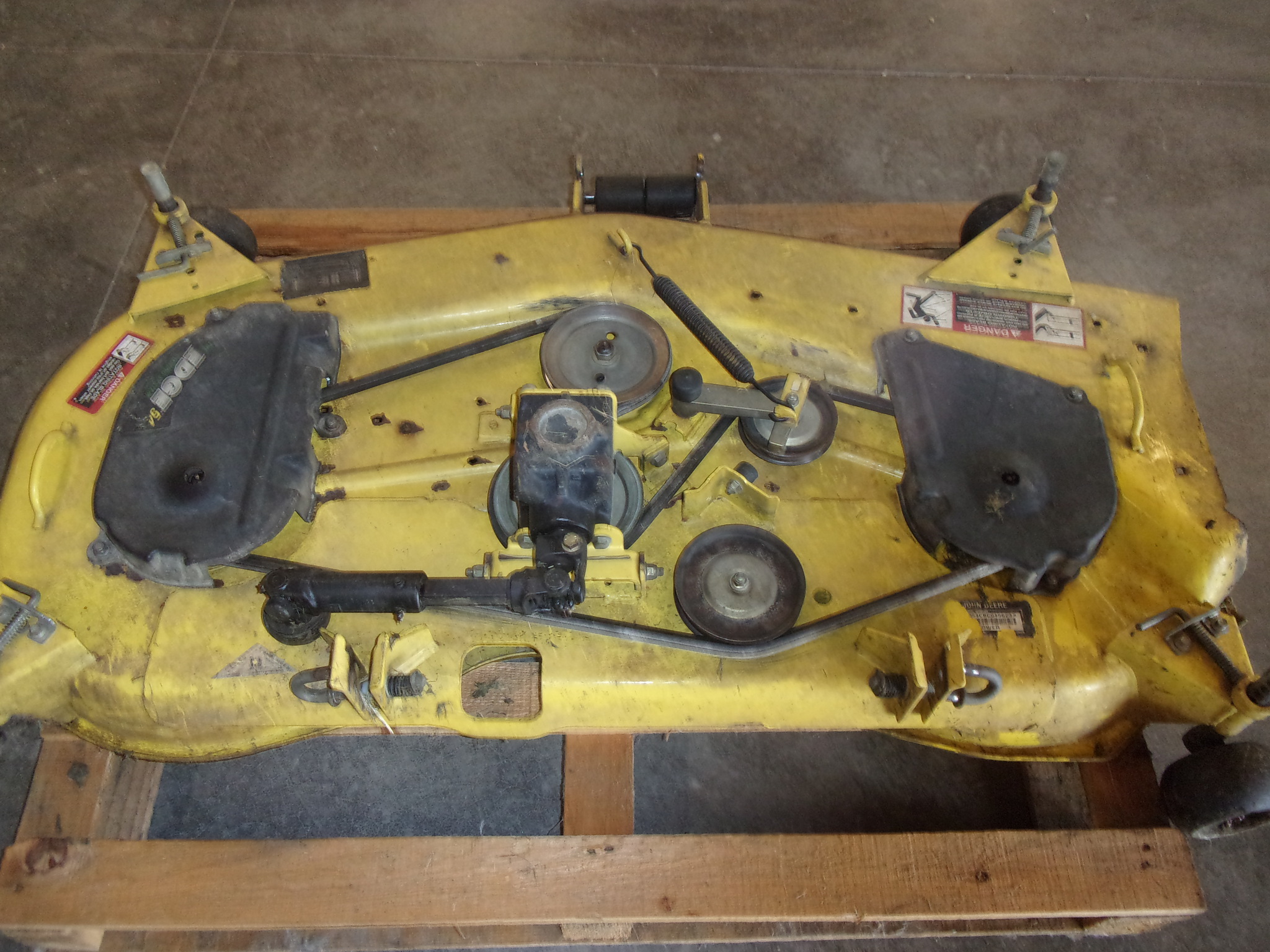 2004 John Deere 2210 Image 7