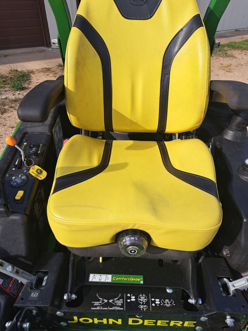2021 John Deere Z950M Image 5