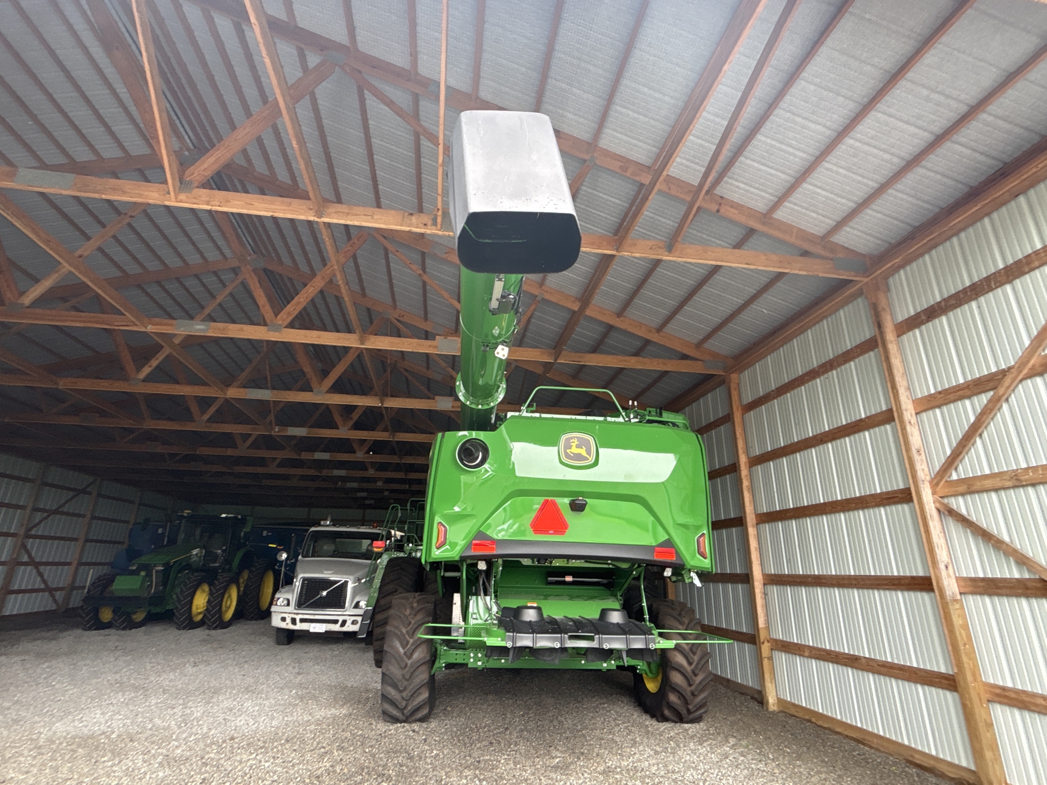 Used 2025 John Deere S7 700 Combines at Koenig Equipment in Urbana, OH - PhotoXL2