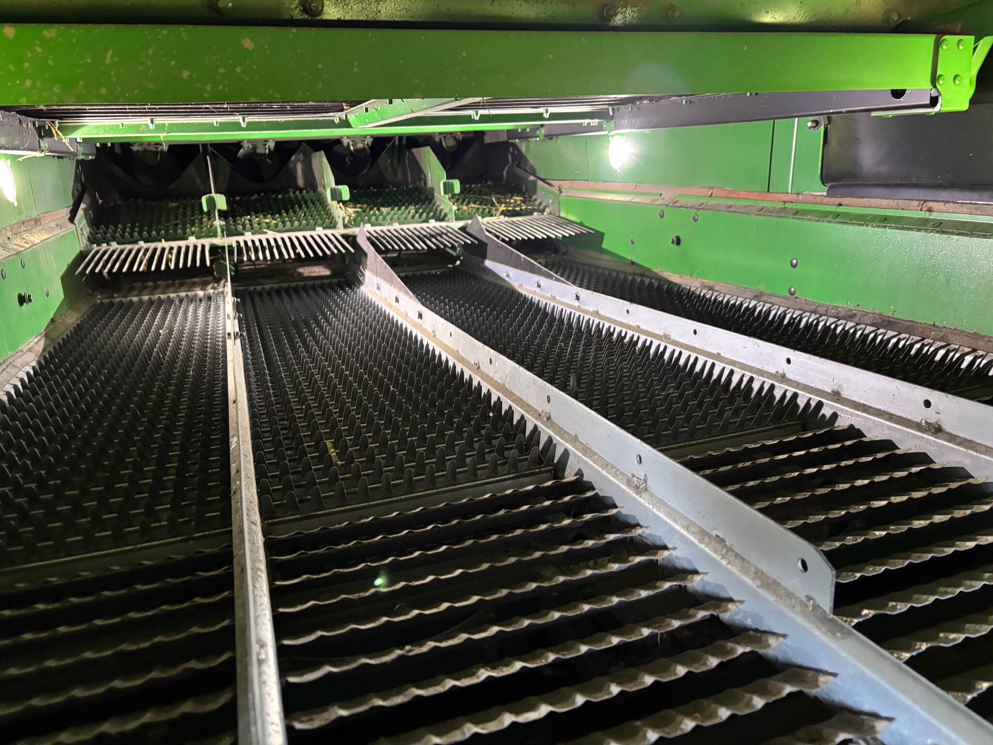 Used 2025 John Deere S7 700 Combines at Koenig Equipment in Urbana, OH - PhotoXL22