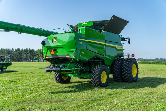 Used 2025 John Deere S7 700 Combines at Koenig Equipment in Urbana, OH - Photo4