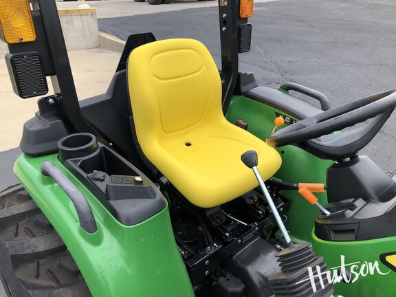 Photo of 2024 John Deere 3038E