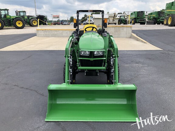 Photo of 2024 John Deere 3038E