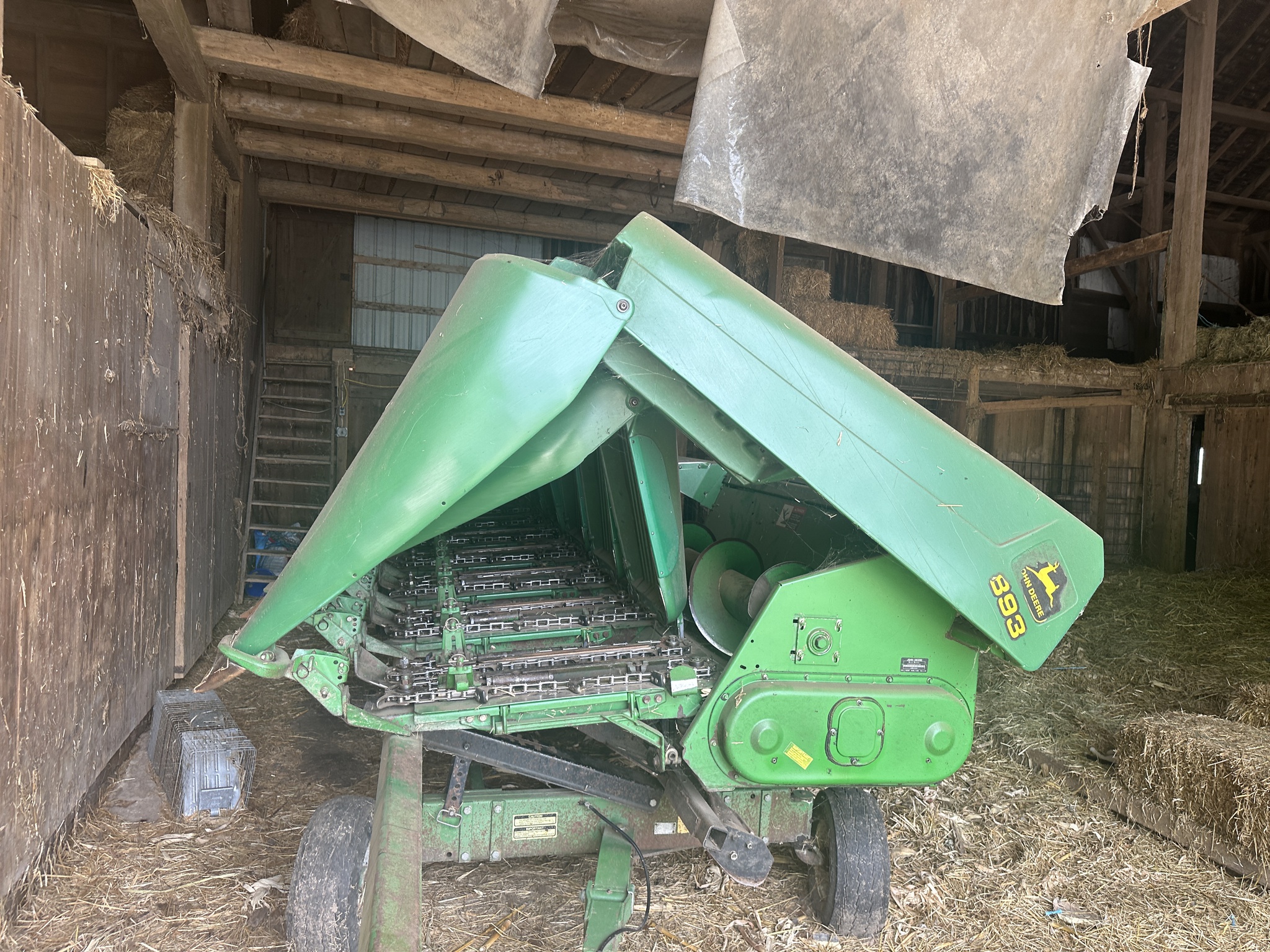 1997 John Deere 893 Image 1