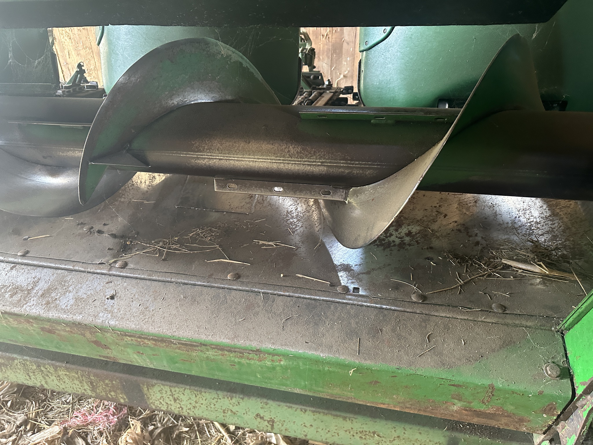 1997 John Deere 893 Image 12