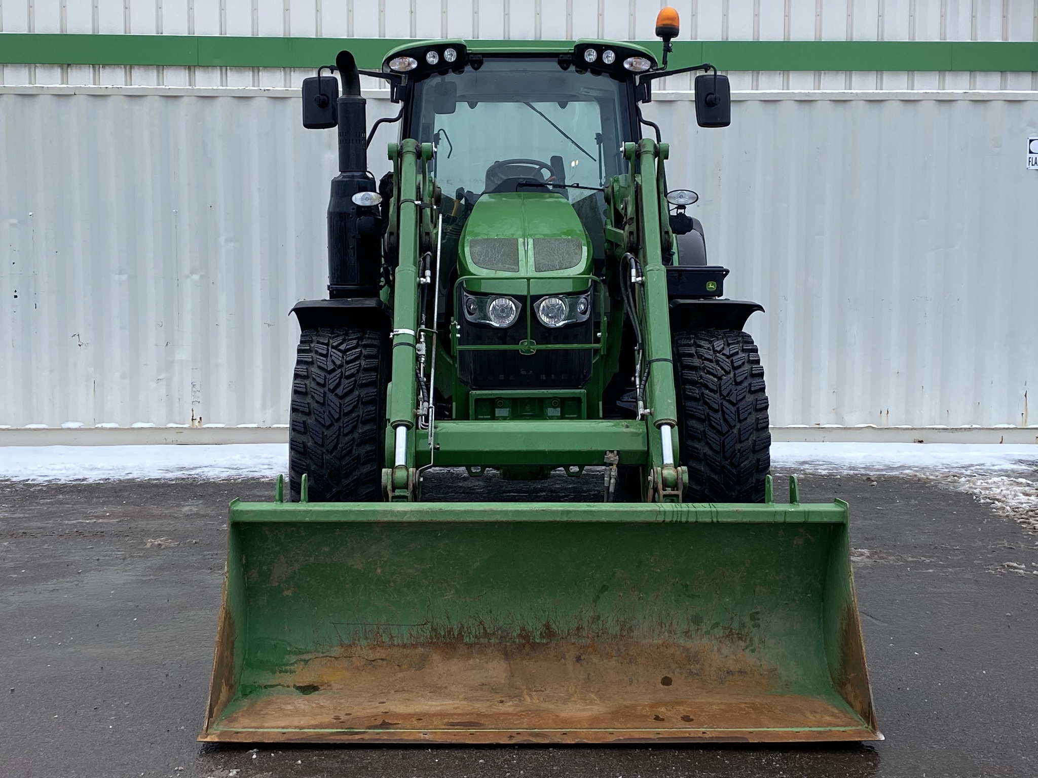 2021 John Deere 6120M Image 5