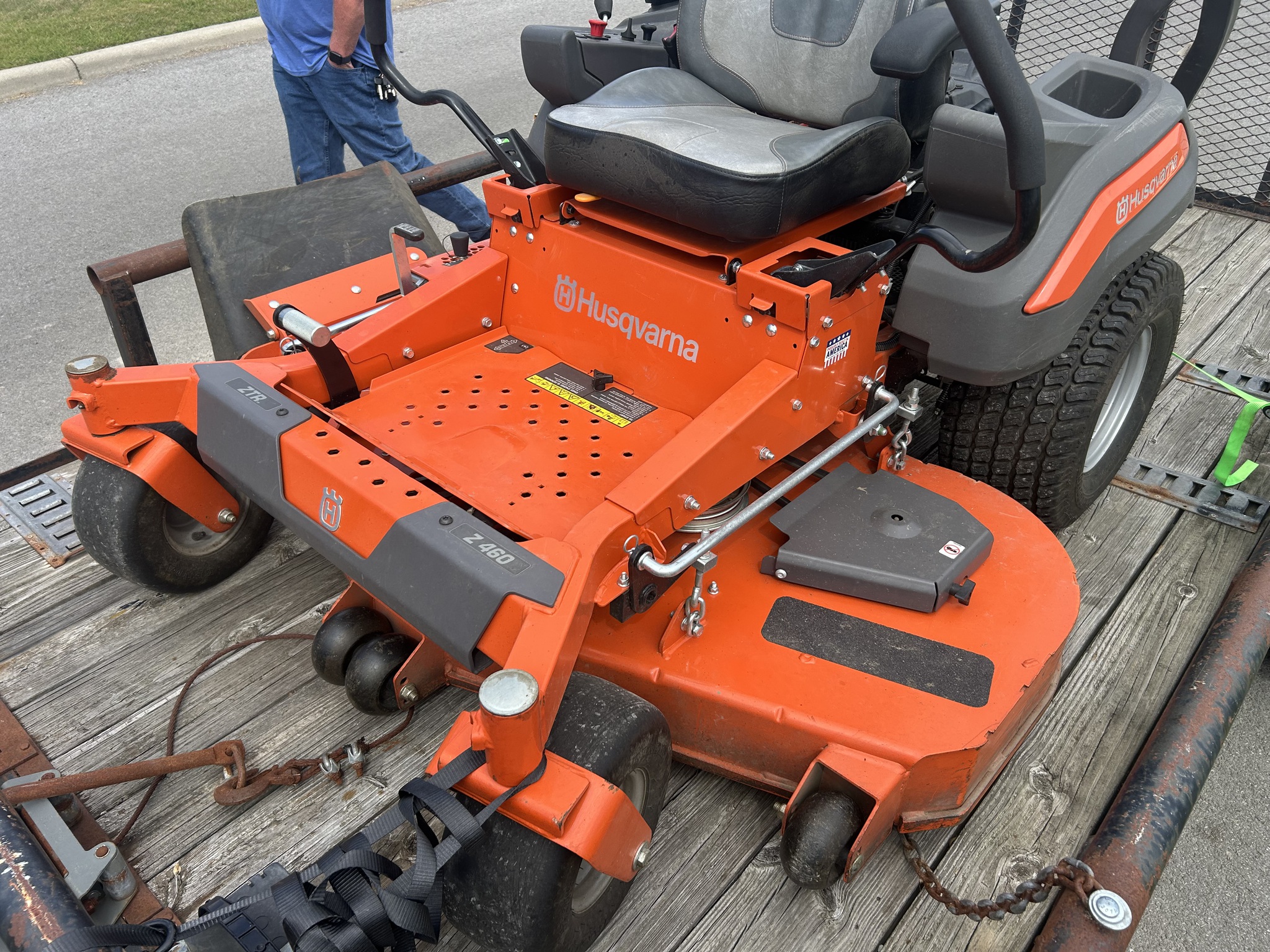 2023 Husqvarna ZTR460 Image 6