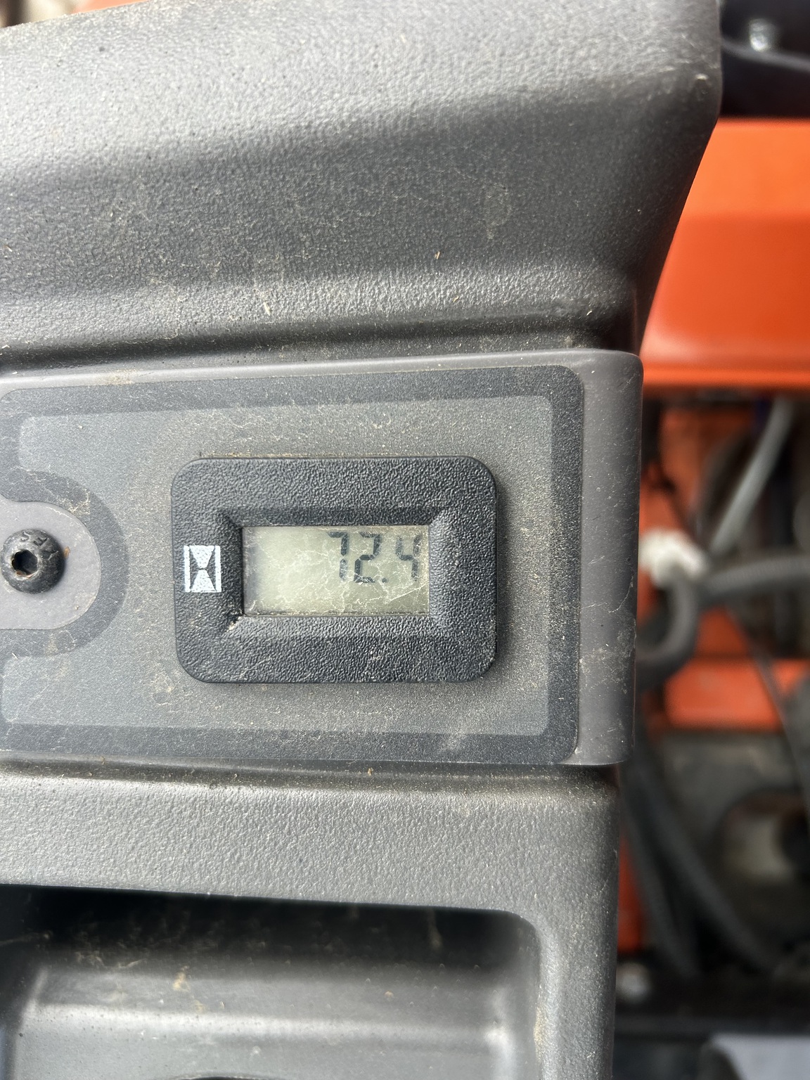 2023 Husqvarna ZTR460 Image 7