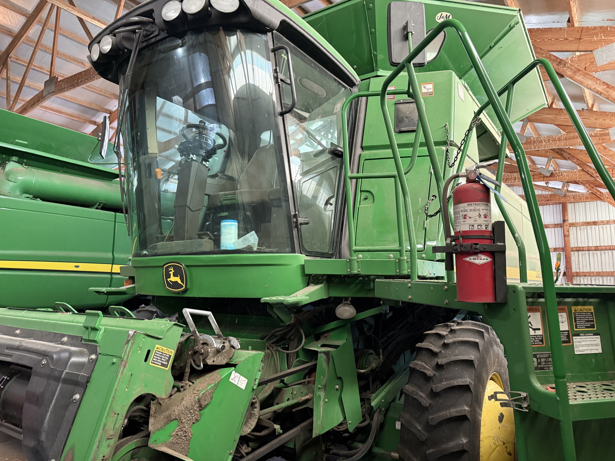 2007 John Deere 9560 STS Image 8