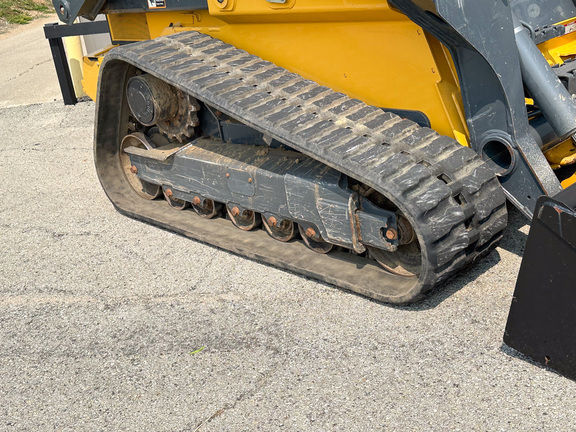 2019 John-Deere 333G