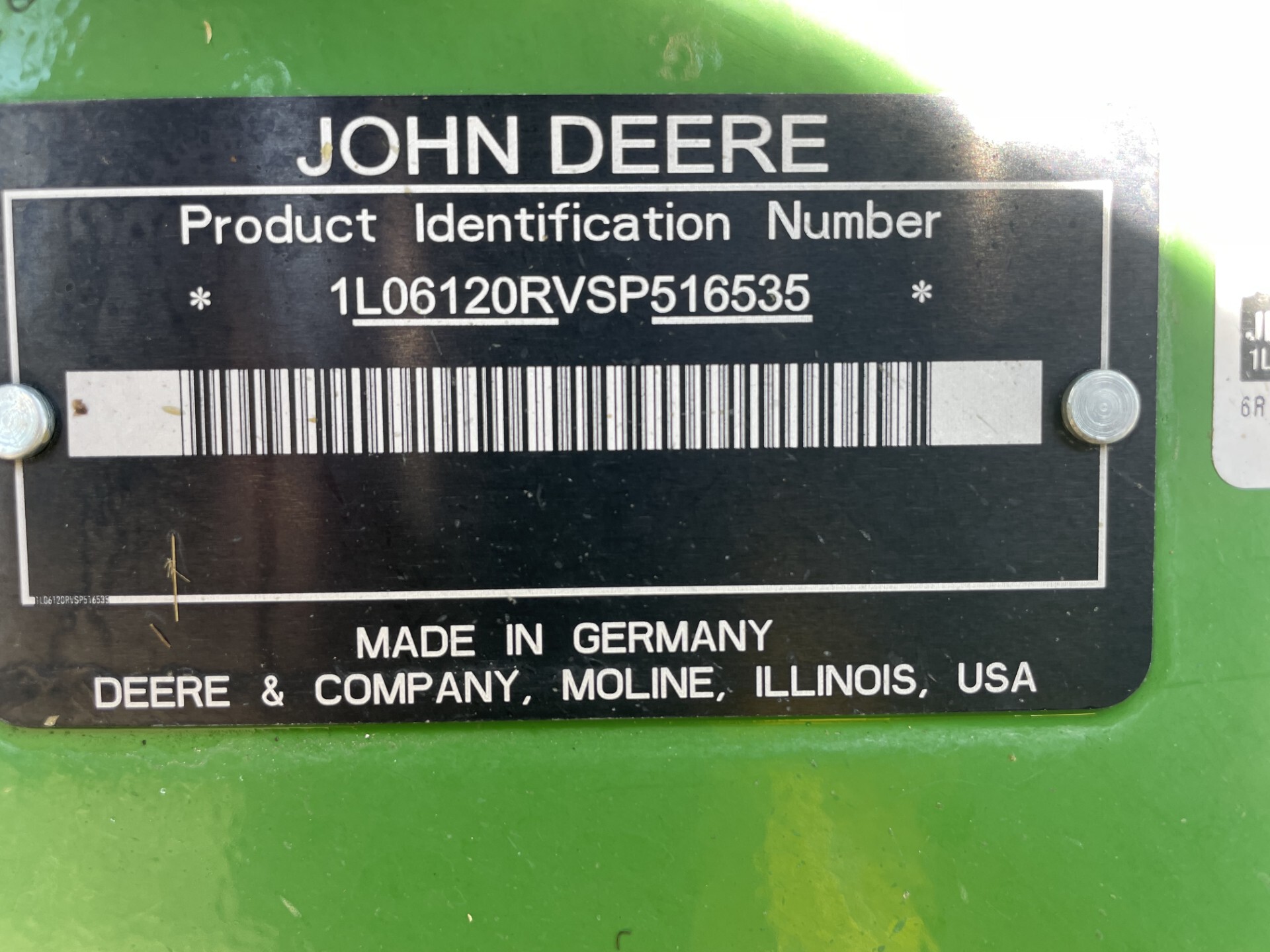 2025 John Deere 6R 120 Image 31