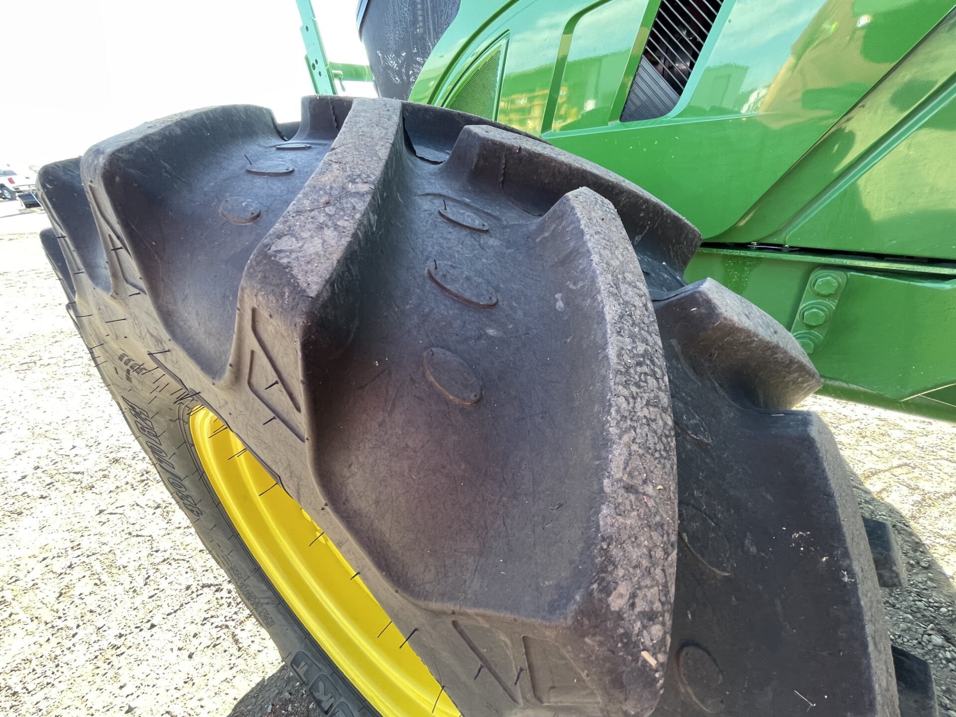 2025 John Deere 6R 120 Image 12