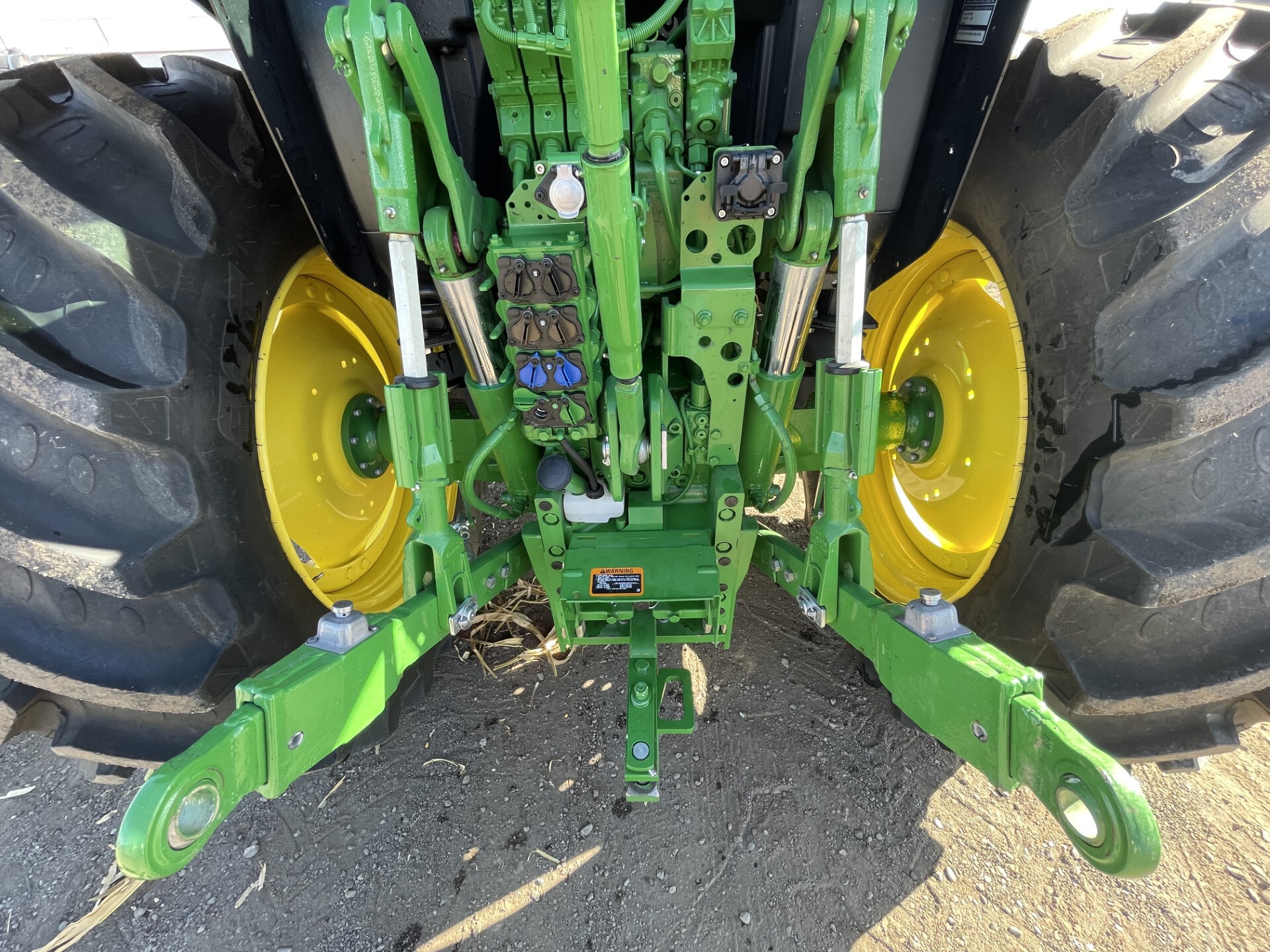 2025 John Deere 6R 120 Image 20