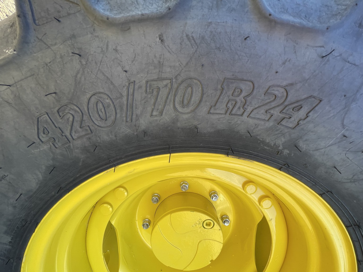 2025 John Deere 6R 120 Image 11