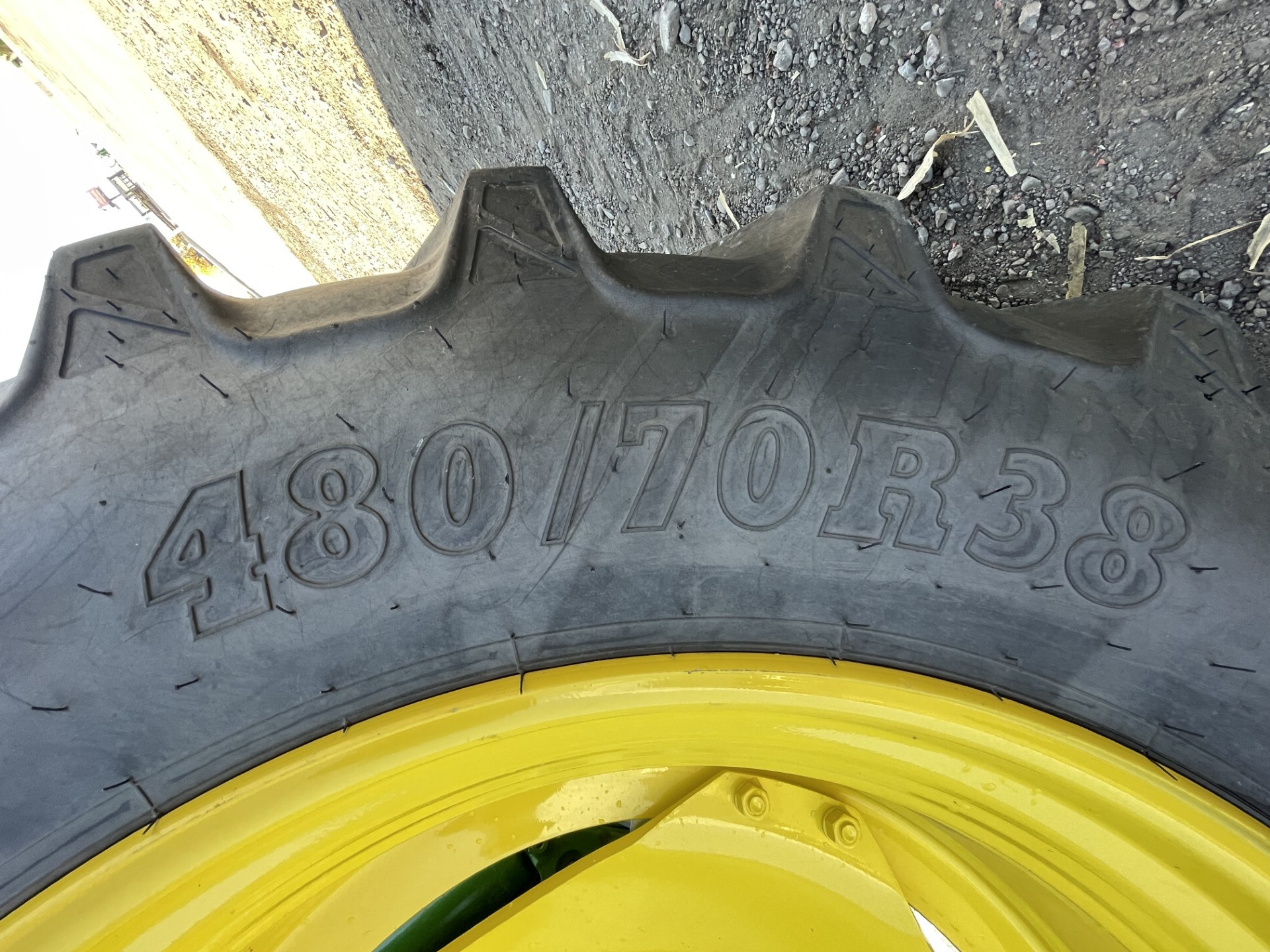 2025 John Deere 6R 120 Image 9