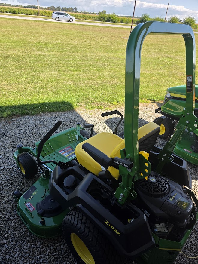 2025 John Deere Z515E Image 2