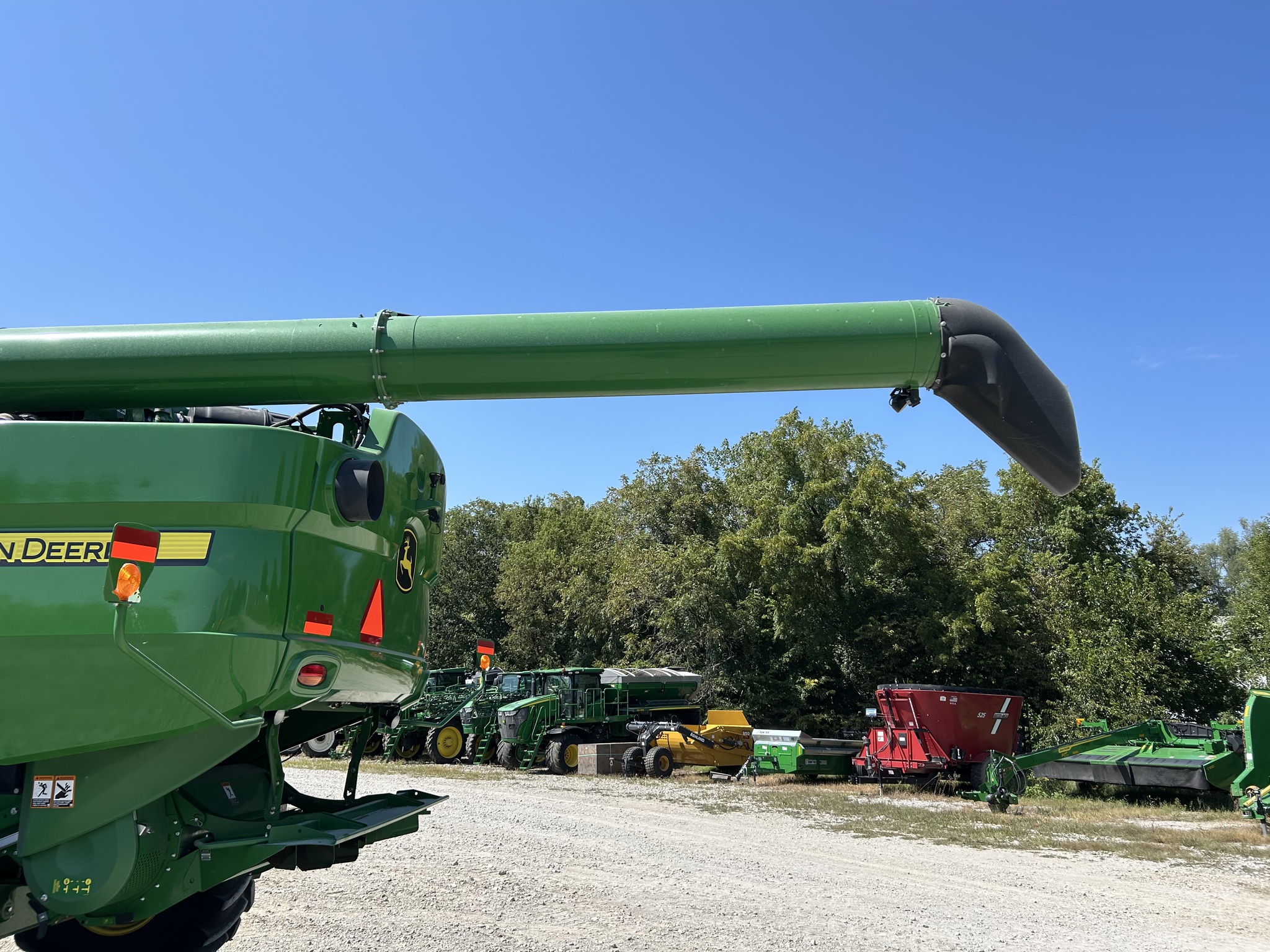  2021 John Deere S770 at Heritage Tractor in Atchison, KS