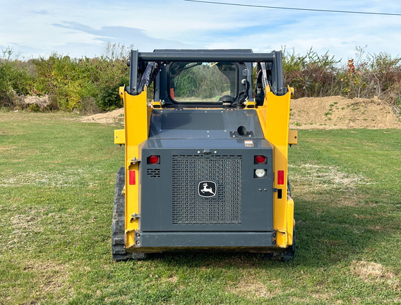 2023 John-Deere 317G