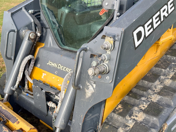 2023 John-Deere 317G
