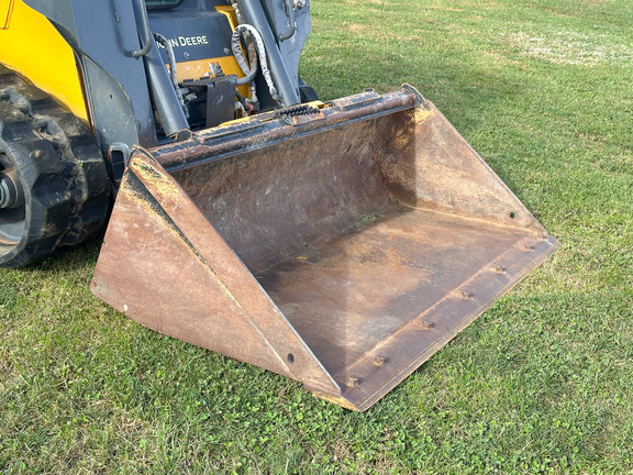 2023 John-Deere 317G