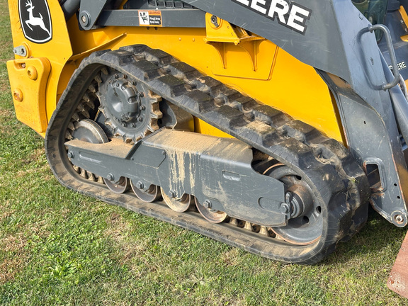 2023 John-Deere 317G