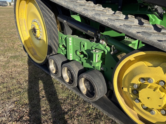 2014 John Deere 8370RT - Photo12